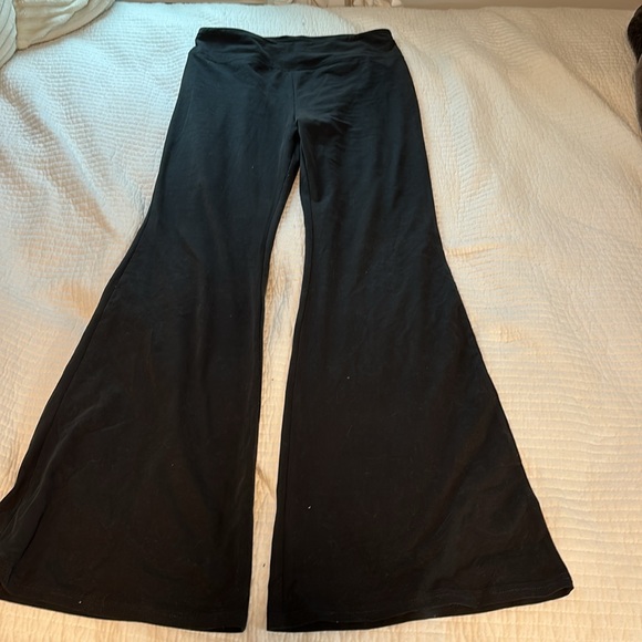 Flattering bootleg BP leggings - Picture 4 of 9